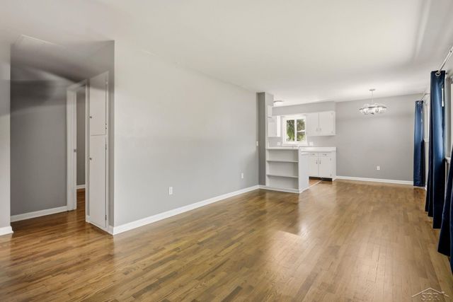 3374 Meyer Place, Saginaw, MI 48603