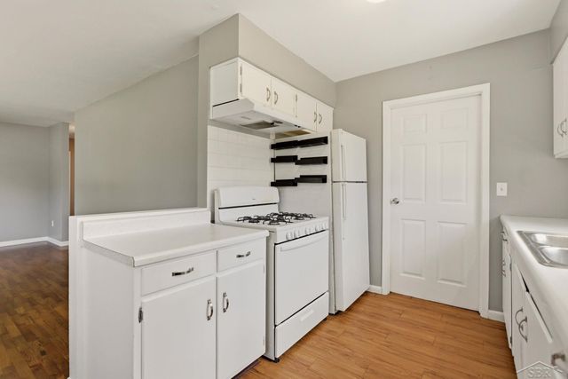 3374 Meyer Place, Saginaw, MI 48603