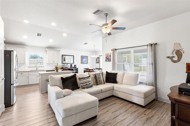 8421 BEACHWOOD COURT, Spring Hill, FL 34606