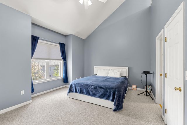 28 Andrew Street, Manchester, NH 03104