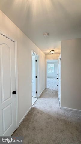 43196 WHELPLEHILL TER, Ashburn, VA 20148