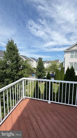 43196 WHELPLEHILL TER, Ashburn, VA 20148