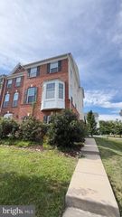 43196 WHELPLEHILL TER, Ashburn, VA 20148
