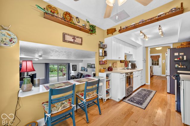 261 Oakwood, Greenwood, IN 46142