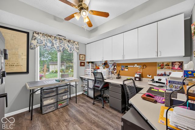 261 Oakwood, Greenwood, IN 46142