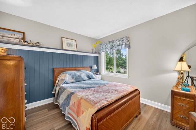 261 Oakwood, Greenwood, IN 46142