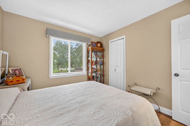 261 Oakwood, Greenwood, IN 46142