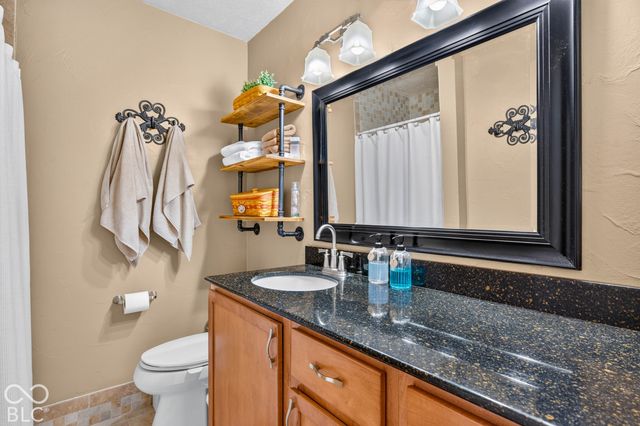 261 Oakwood, Greenwood, IN 46142