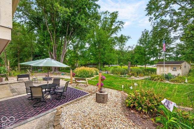 261 Oakwood, Greenwood, IN 46142