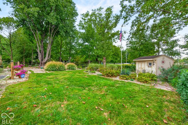 261 Oakwood, Greenwood, IN 46142