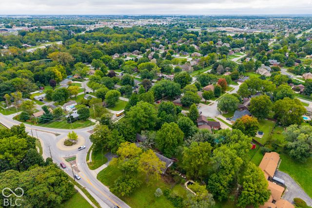 261 Oakwood, Greenwood, IN 46142