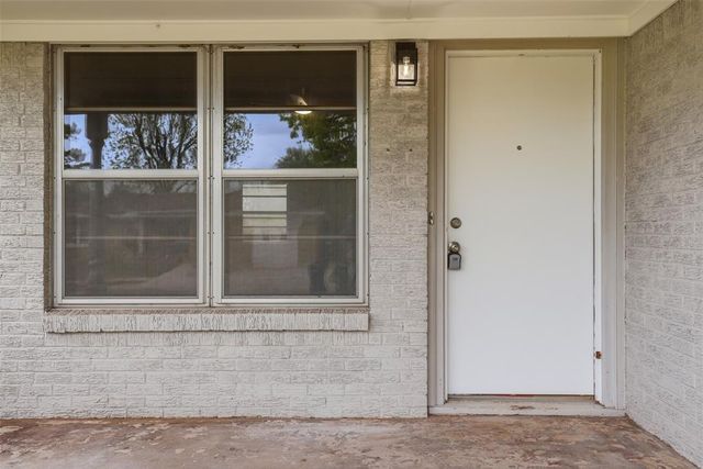 104 SW 50th Street Street, Oklahoma City, OK 73109
