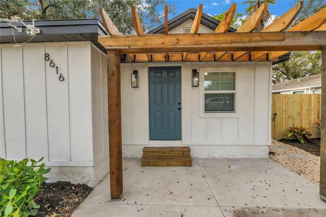 8616 N ORANGEVIEW AVENUE, Tampa, FL 33617