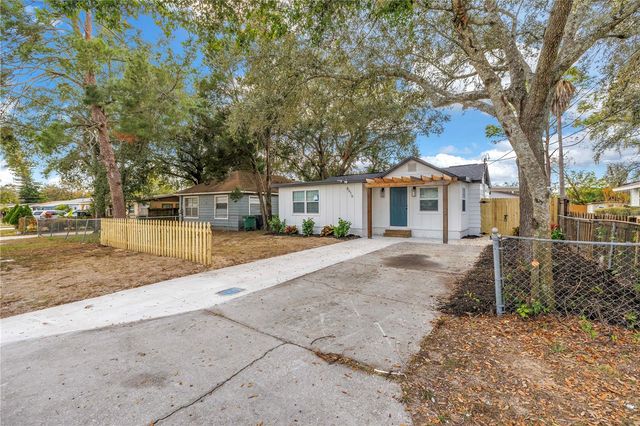 8616 N ORANGEVIEW AVENUE, Tampa, FL 33617