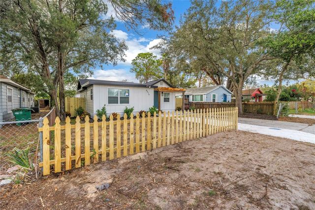 8616 N ORANGEVIEW AVENUE, Tampa, FL 33617