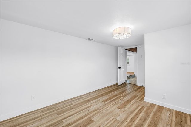 8616 N ORANGEVIEW AVENUE, Tampa, FL 33617