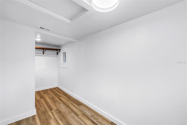 8616 N ORANGEVIEW AVENUE, Tampa, FL 33617