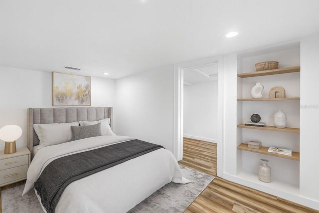 8616 N ORANGEVIEW AVENUE, Tampa, FL 33617