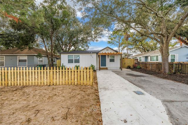 8616 N ORANGEVIEW AVENUE, Tampa, FL 33617