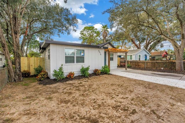 8616 N ORANGEVIEW AVENUE, Tampa, FL 33617