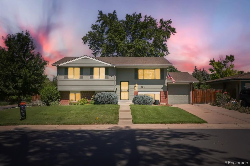 6689 S Delaware Street, Littleton, CO 80120