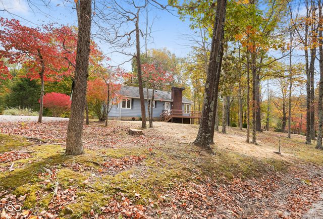 2275 Twinlake Drive, Morgantown, IN 46160