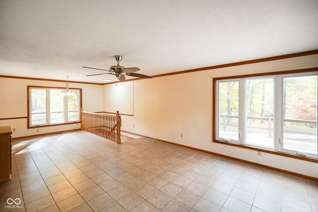 2275 Twinlake Drive, Morgantown, IN 46160