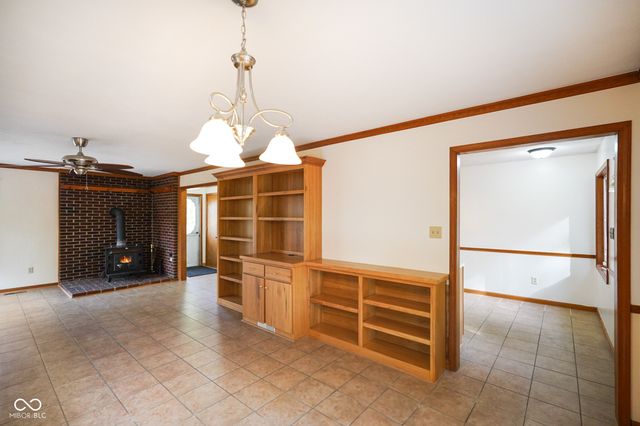 2275 Twinlake Drive, Morgantown, IN 46160