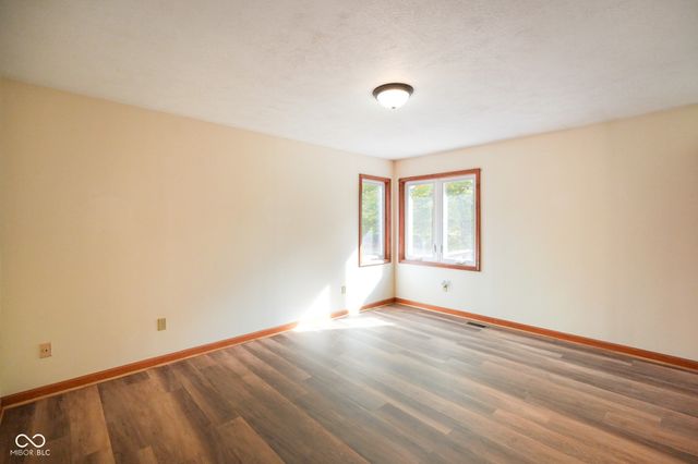 2275 Twinlake Drive, Morgantown, IN 46160