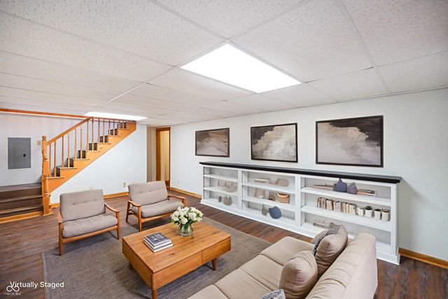 2275 Twinlake Drive, Morgantown, IN 46160