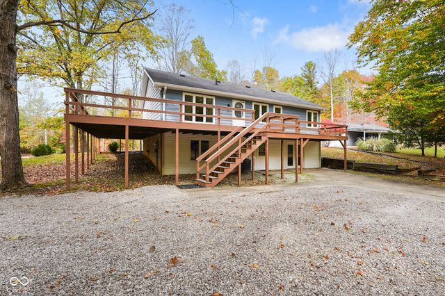 2275 Twinlake Drive, Morgantown, IN 46160