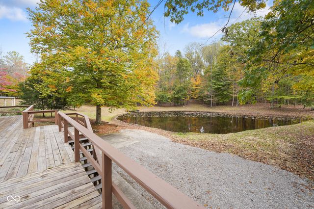 2275 Twinlake Drive, Morgantown, IN 46160