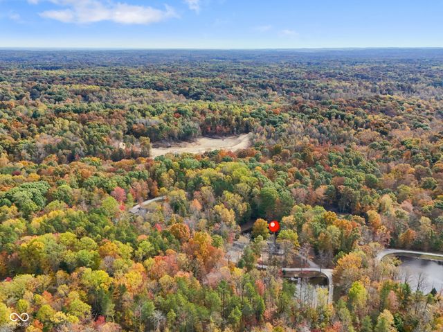 2275 Twinlake Drive, Morgantown, IN 46160