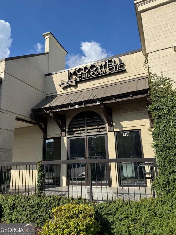 1570 Holcomb Bridge Road 550, Roswell, GA 30076 — exterior