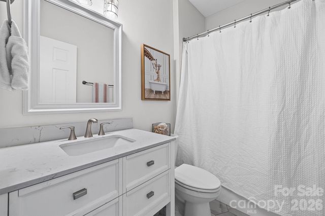 1041 Pepperwood Place, Clover, SC 29710