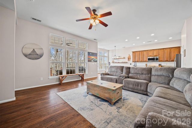 1041 Pepperwood Place, Clover, SC 29710