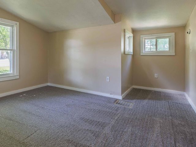 9 Carrie Street, Sparta, MI 49345