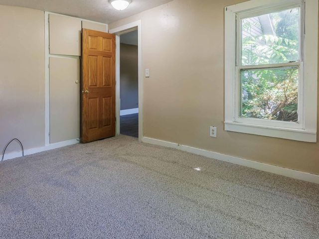 9 Carrie Street, Sparta, MI 49345
