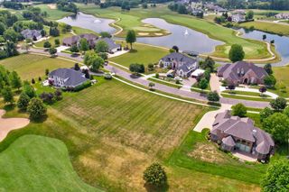 24 E Grove Court, Freeland, MI 48623