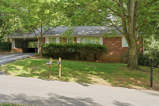 504 Hayworth Drive, Knoxville, TN 37920