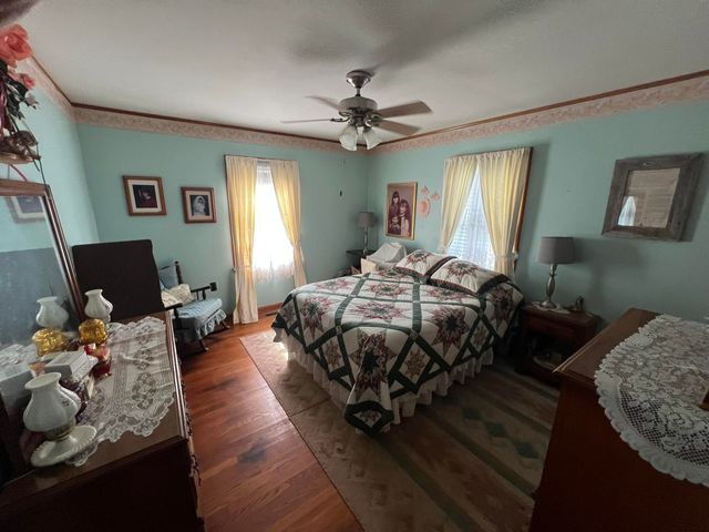 12 Maple Street, Monticello, KY 42633