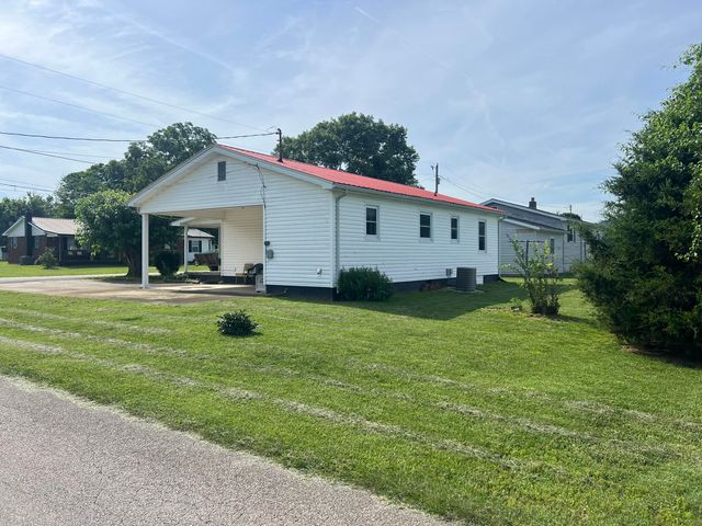 12 Maple Street, Monticello, KY 42633