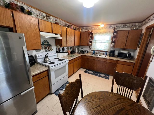 12 Maple Street, Monticello, KY 42633