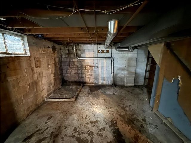 4928 Juniper Drive, Roeland Park, KS 66205