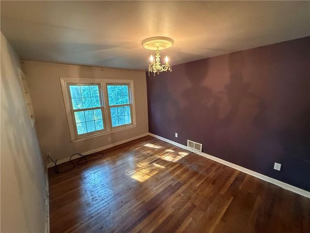 4928 Juniper Drive, Roeland Park, KS 66205