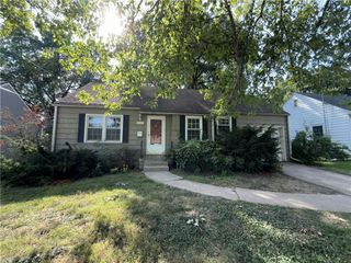 4928 Juniper Drive, Roeland Park, KS 66205