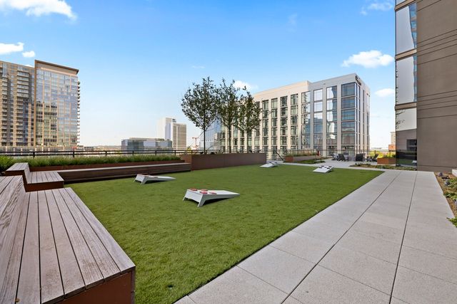 1212 Demonbreun St Apt 1802, Nashville, TN 37203