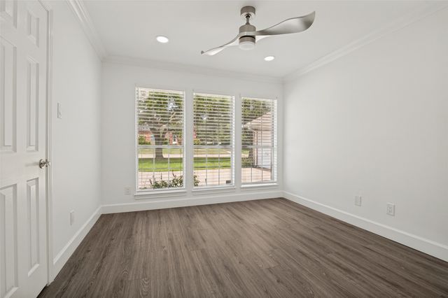 1125 Madlynne Drive, Cedar Hill, TX 75104