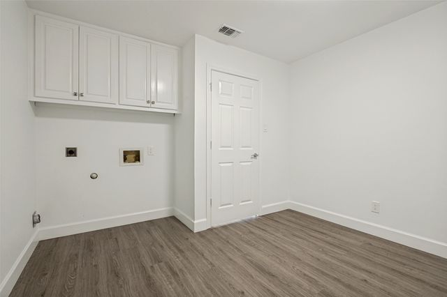 1125 Madlynne Drive, Cedar Hill, TX 75104