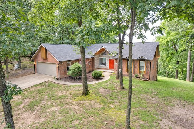 22490 Derik Road, Springdale, AR 72764